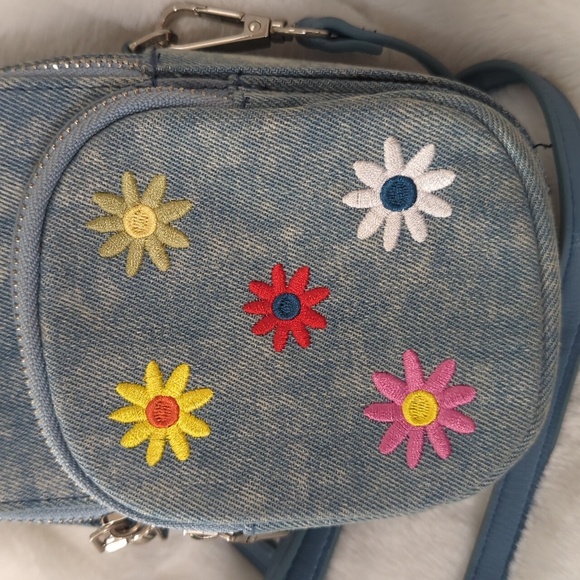 No boundaries denim crossbody purse - Picture 2 of 9
